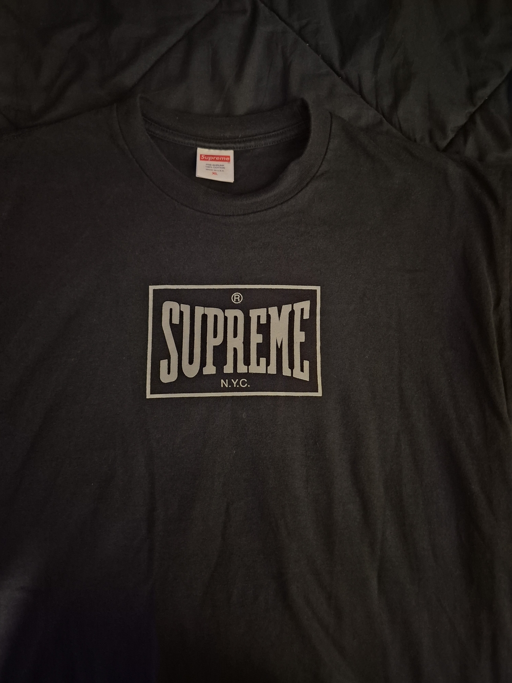 Supreme Black T-Shirt with Gray Box Logo Xl